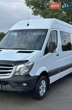 Грузовой фургон Mercedes-Benz Sprinter 2015 в 