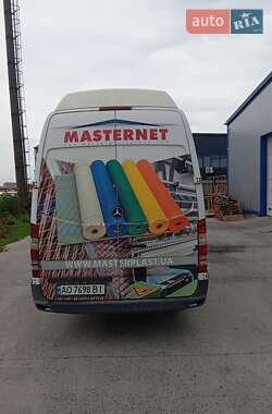 Грузовой фургон Mercedes-Benz Sprinter 2012 в 