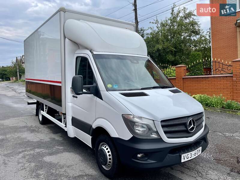 Грузовой фургон Mercedes-Benz Sprinter 2017 в 