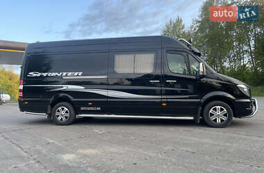 Грузопассажирский фургон Mercedes-Benz Sprinter 2017 в 
