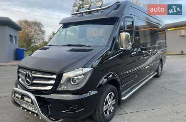 Грузопассажирский фургон Mercedes-Benz Sprinter 2017 в 