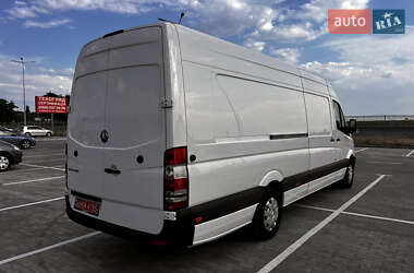 Грузовой фургон Mercedes-Benz Sprinter 2016 в 