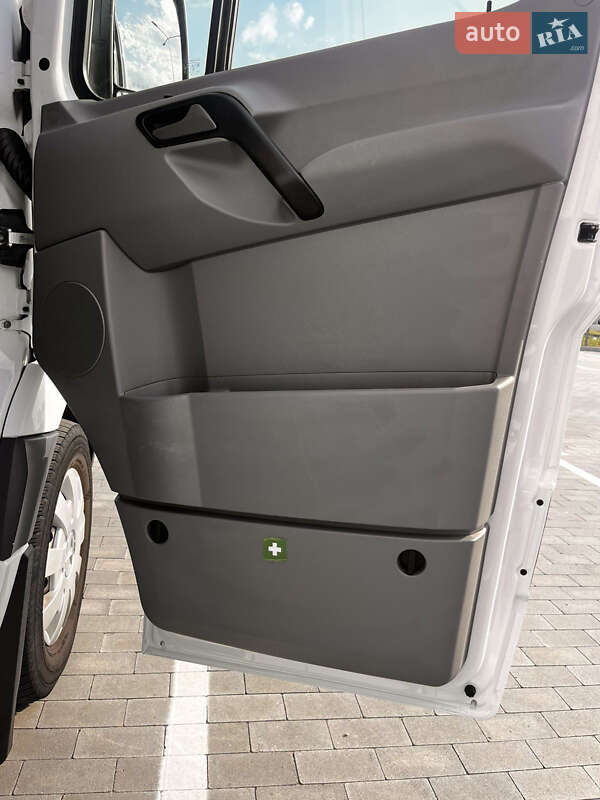 Грузовой фургон Mercedes-Benz Sprinter 2016 в Борисполе