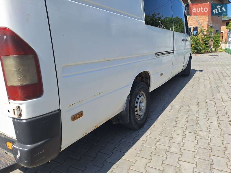 Мікроавтобус Mercedes-Benz Sprinter 2000 в Чернівцях