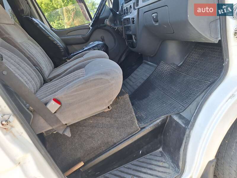 Мікроавтобус Mercedes-Benz Sprinter 2000 в Чернівцях