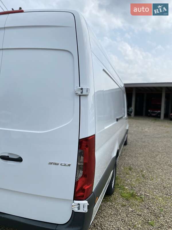 Грузовой фургон Mercedes-Benz Sprinter 2019 в Хусте