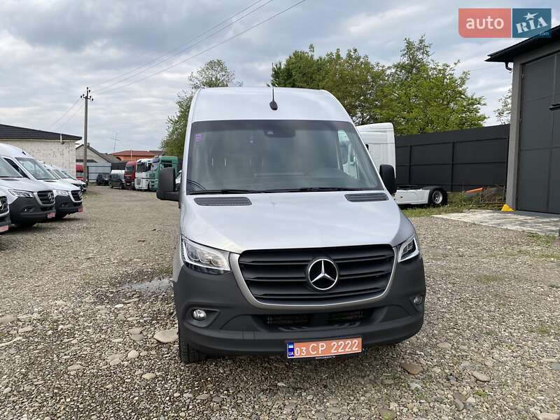 Грузовой фургон Mercedes-Benz Sprinter 2023 в Хусте