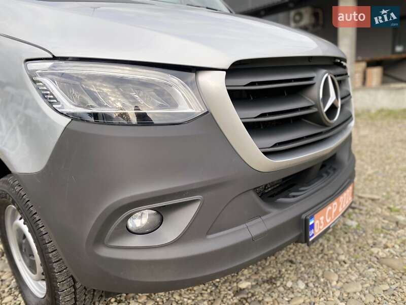Грузовой фургон Mercedes-Benz Sprinter 2023 в Хусте