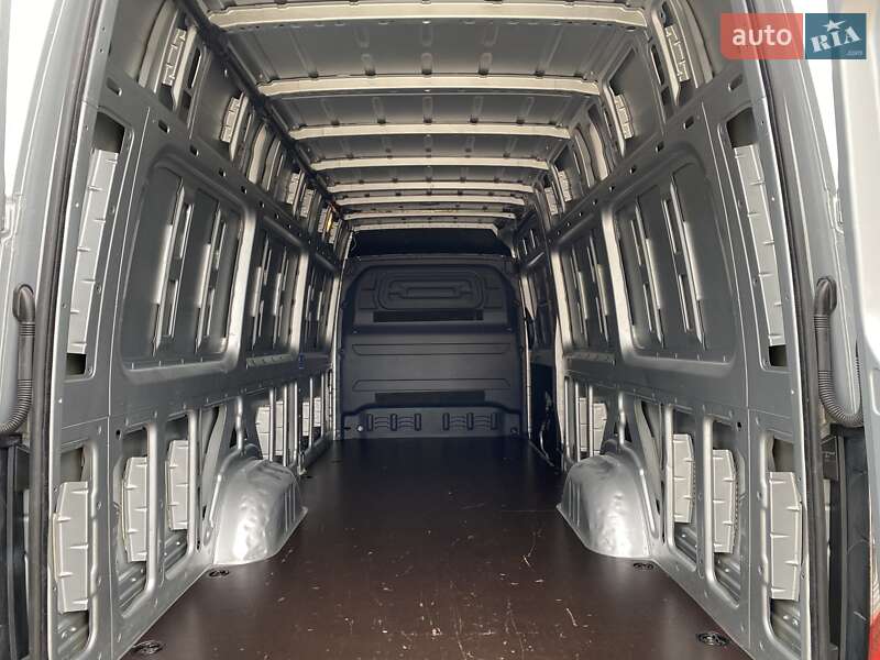 Грузовой фургон Mercedes-Benz Sprinter 2023 в Хусте