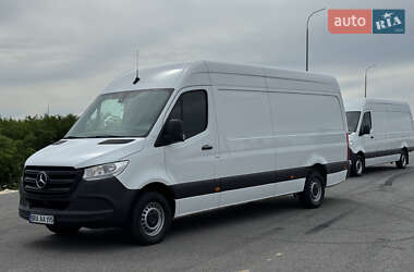 Грузовой фургон Mercedes-Benz Sprinter 2022 в Ровно