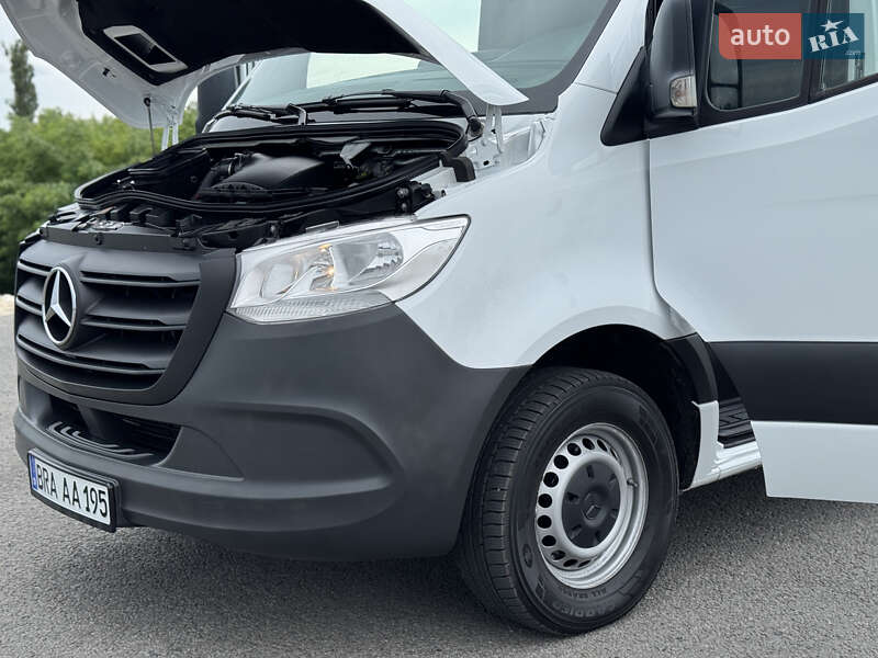 Грузовой фургон Mercedes-Benz Sprinter 2022 в Ровно