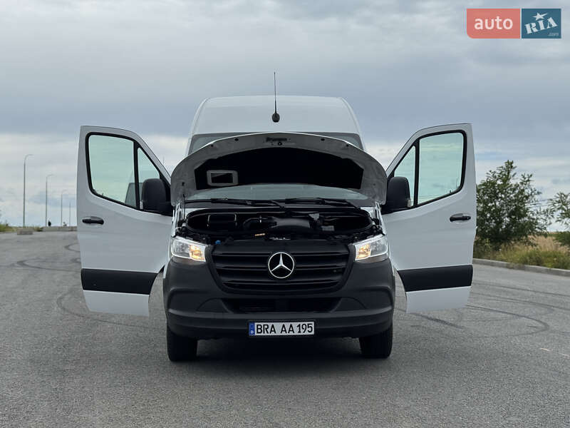 Грузовой фургон Mercedes-Benz Sprinter 2022 в Ровно