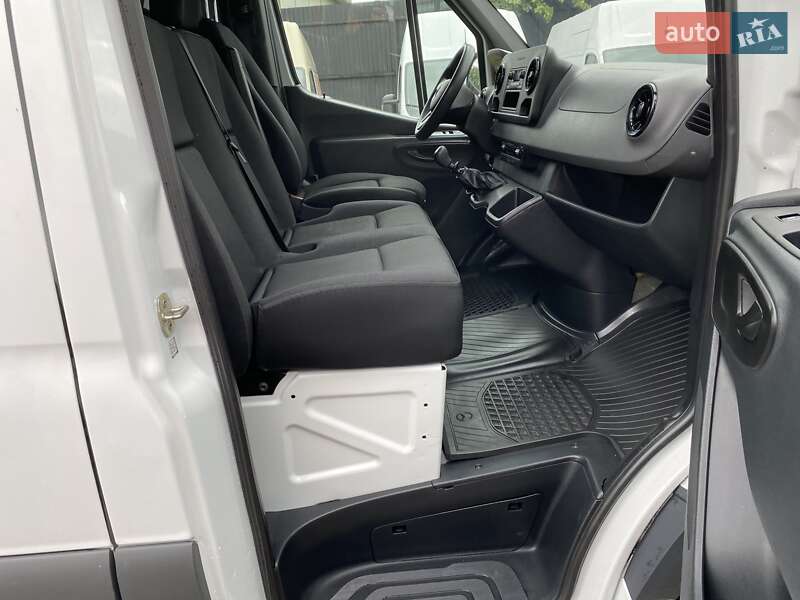 Грузовой фургон Mercedes-Benz Sprinter 2020 в Хусте