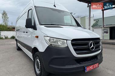 Грузовой фургон Mercedes-Benz Sprinter 2020 в 