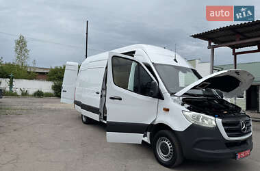 Грузовой фургон Mercedes-Benz Sprinter 2020 в 