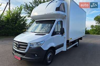 Грузовой фургон Mercedes-Benz Sprinter 2021 в 