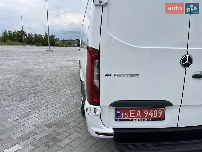 Грузовой фургон Mercedes-Benz Sprinter 2021 в Дубно