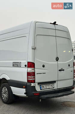 Грузовой фургон Mercedes-Benz Sprinter 2017 в 