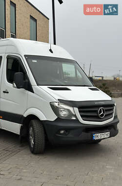 Грузовой фургон Mercedes-Benz Sprinter 2017 в 
