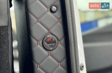 Микроавтобус Mercedes-Benz Sprinter 2019 в 