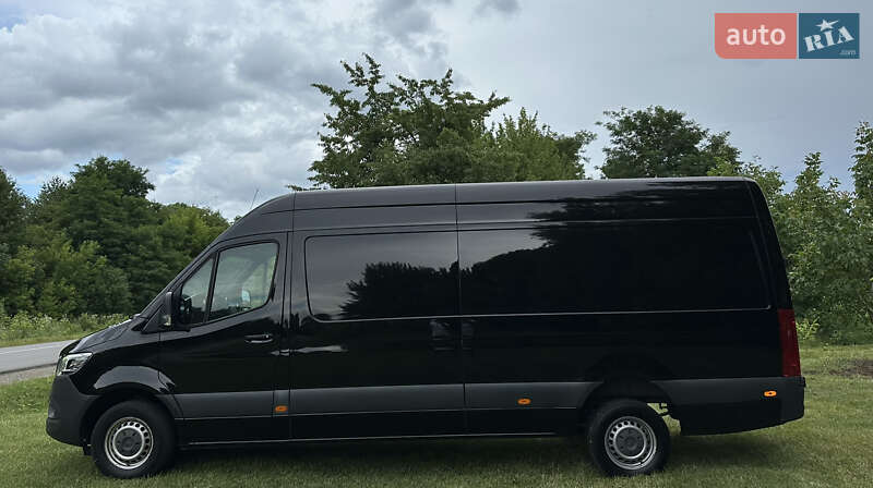 Грузопассажирский фургон Mercedes-Benz Sprinter 2020 в Кадубовцах