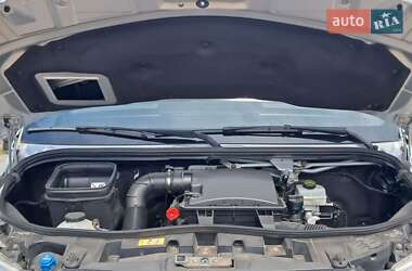 Грузовой фургон Mercedes-Benz Sprinter 2020 в 