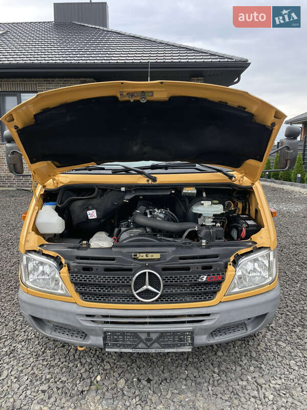 Борт Mercedes-Benz Sprinter 2004 в Луцке