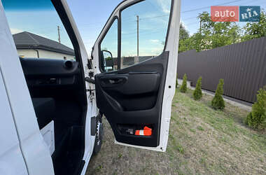Грузовой фургон Mercedes-Benz Sprinter 2018 в 