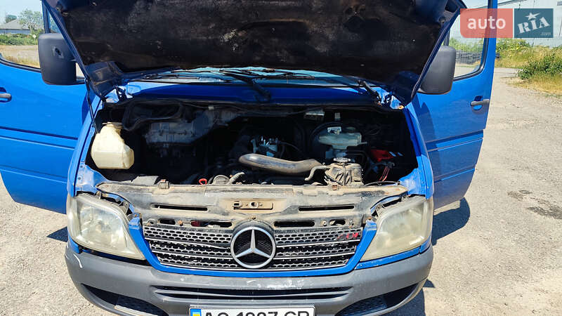 Мікроавтобус Mercedes-Benz Sprinter 2006 в Виноградові фото 4 Мікроавтобус Mercedes-Benz Sprinter 2006 в Виноградові