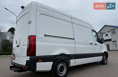 Грузовой фургон Mercedes-Benz Sprinter 2021 в 
