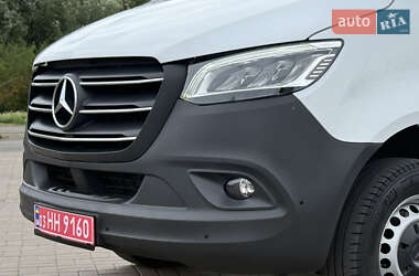 Грузовой фургон Mercedes-Benz Sprinter 2021 в 