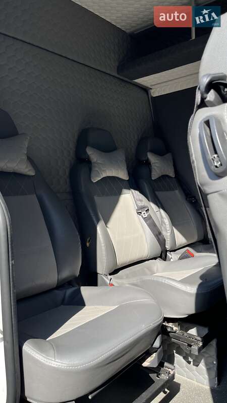 Мікроавтобус Mercedes-Benz Sprinter 2020 в Товсте