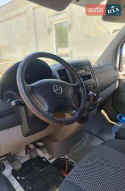 Грузовой фургон Mercedes-Benz Sprinter 2008 в 