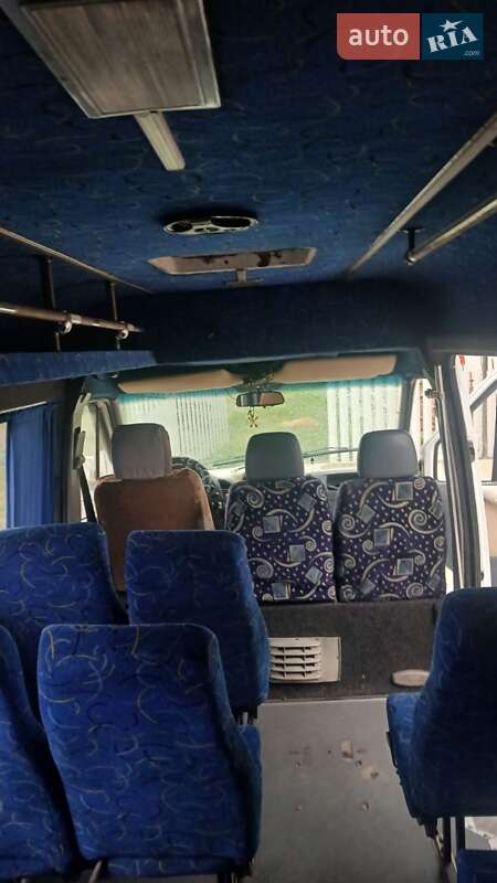 Микроавтобус Mercedes-Benz Sprinter 2002 в Надворной