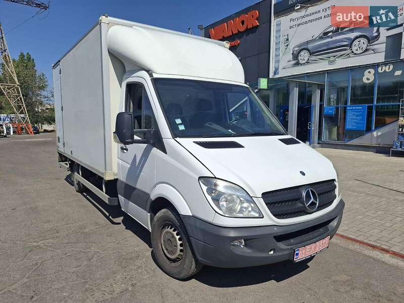 Грузовой фургон Mercedes-Benz Sprinter 2011 в Николаеве