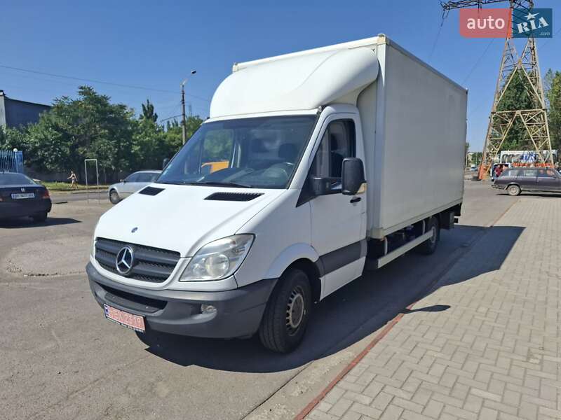 Грузовой фургон Mercedes-Benz Sprinter 2011 в Николаеве