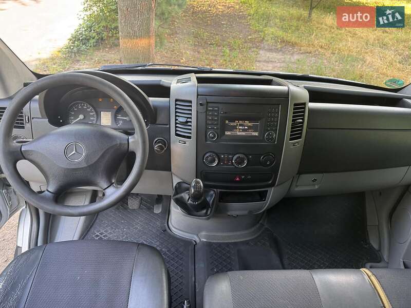 Борт Mercedes-Benz Sprinter 2012 в Києві