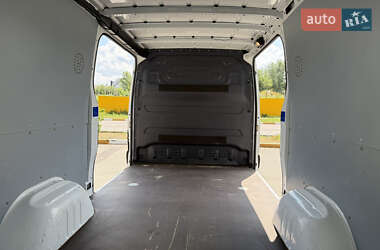 Грузовой фургон Mercedes-Benz Sprinter 2020 в 