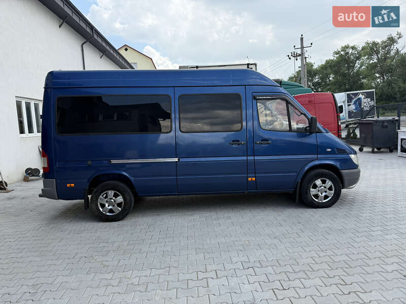 Микроавтобус Mercedes-Benz Sprinter 2005 в Хотине