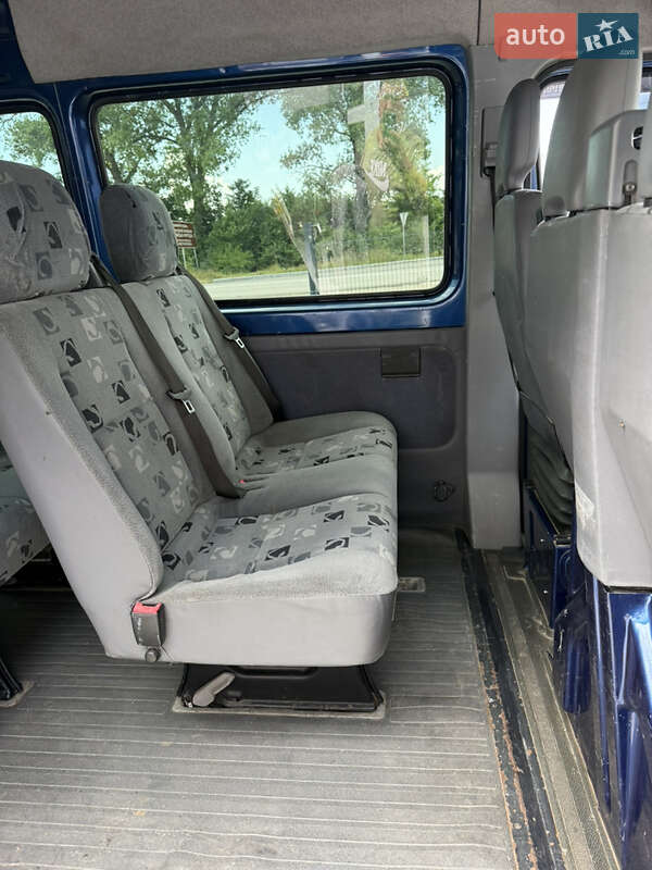 Микроавтобус Mercedes-Benz Sprinter 2005 в Хотине