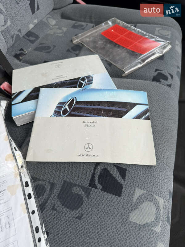 Микроавтобус Mercedes-Benz Sprinter 2005 в Хотине