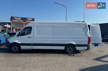Грузовой фургон Mercedes-Benz Sprinter 2021 в 