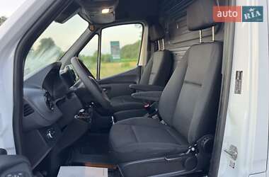 Грузовой фургон Mercedes-Benz Sprinter 2020 в 