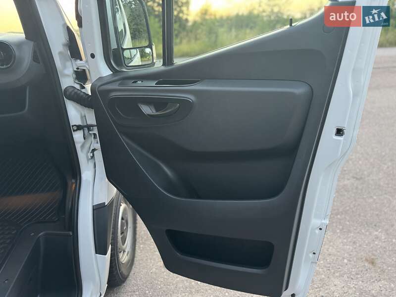Грузовой фургон Mercedes-Benz Sprinter 2020 в Дубно