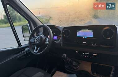 Грузовой фургон Mercedes-Benz Sprinter 2020 в 