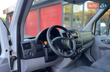 Грузовой фургон Mercedes-Benz Sprinter 2018 в 