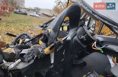 Вантажопасажирський фургон Mercedes-Benz Sprinter 2011 в Дніпрі