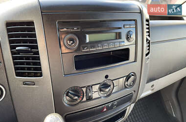 Грузовой фургон Mercedes-Benz Sprinter 2010 в 