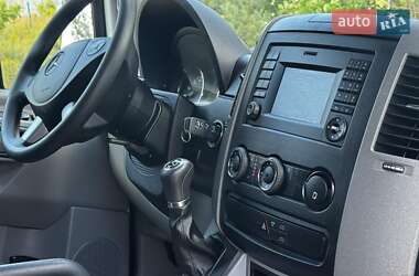 Грузовой фургон Mercedes-Benz Sprinter 2019 в 