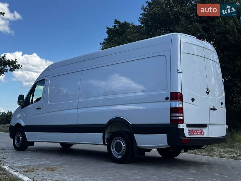 Вантажний фургон Mercedes-Benz Sprinter 2019 в Рівному